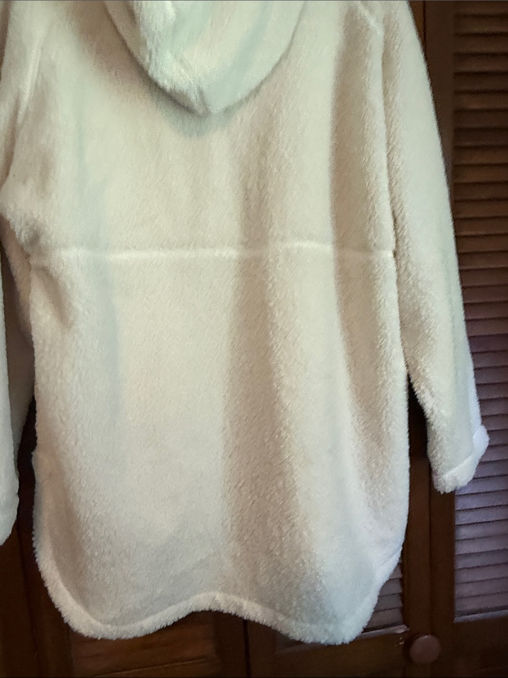 The North Face Cream Sherpa Pullover Hoodie - Picture 3 of 3